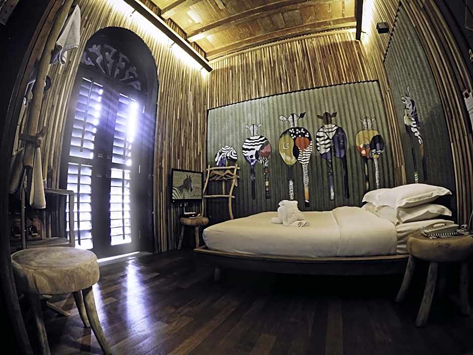 The Happy 8 Retreat @ Old Town