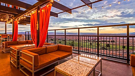 Best Western View Of Lake Powell Hotel