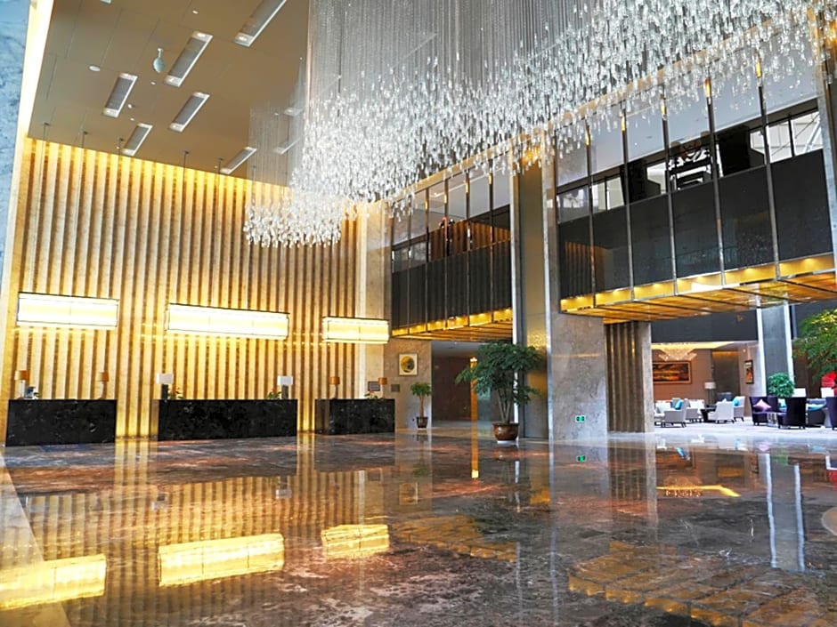 Ramada Plaza Liuzhou Liudong Hotel