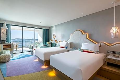 Premier Deluxe Large Twin Room with Ocean View