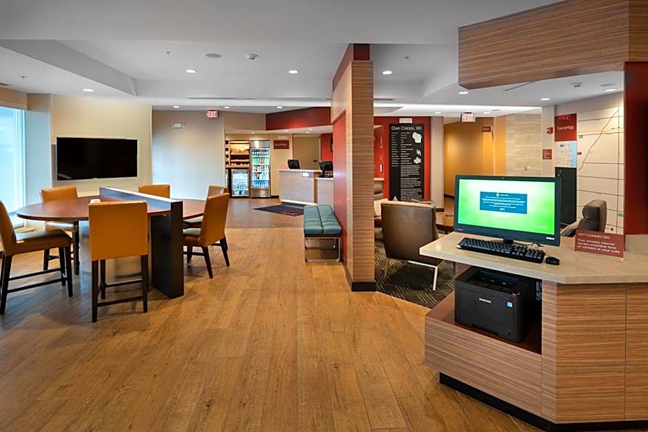 TownePlace Suites by Marriott Milwaukee Oak Creek