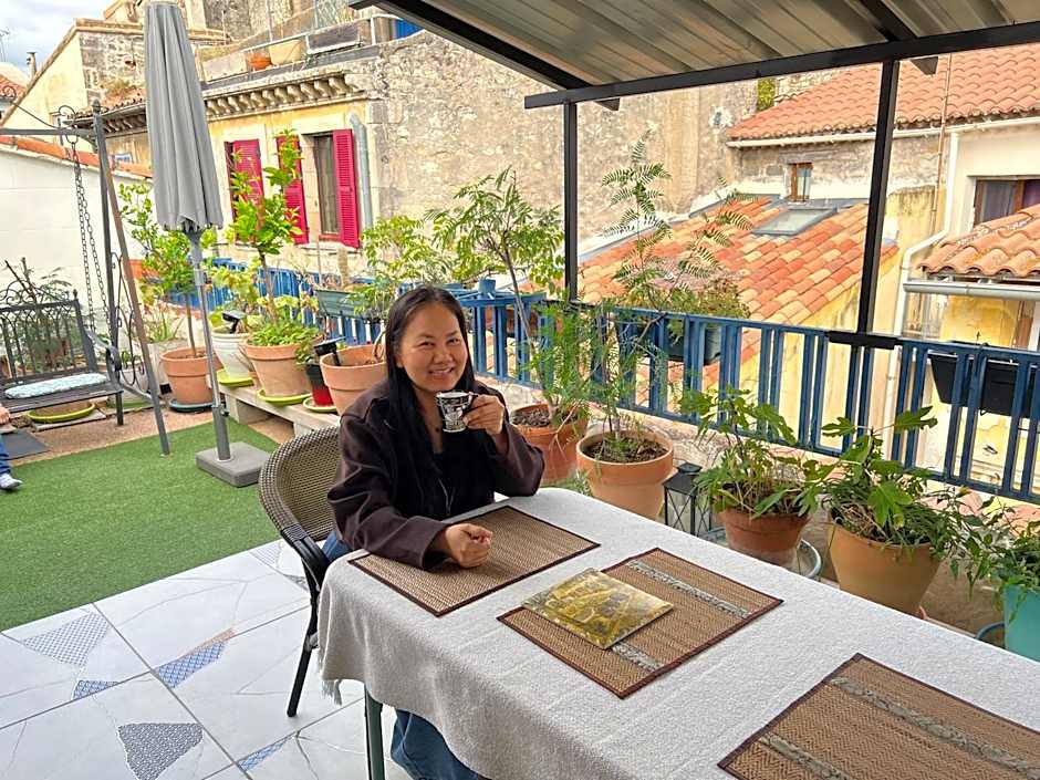 Loft Apartment , La Terrasse Centre Ville d'Arles,