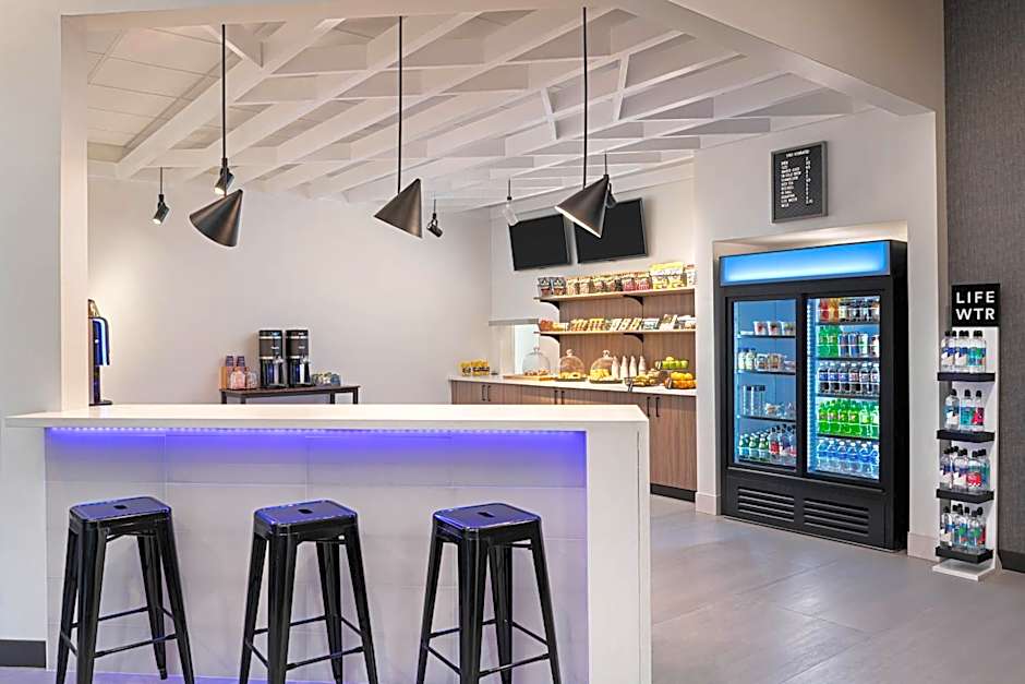 Aloft Katy Mills