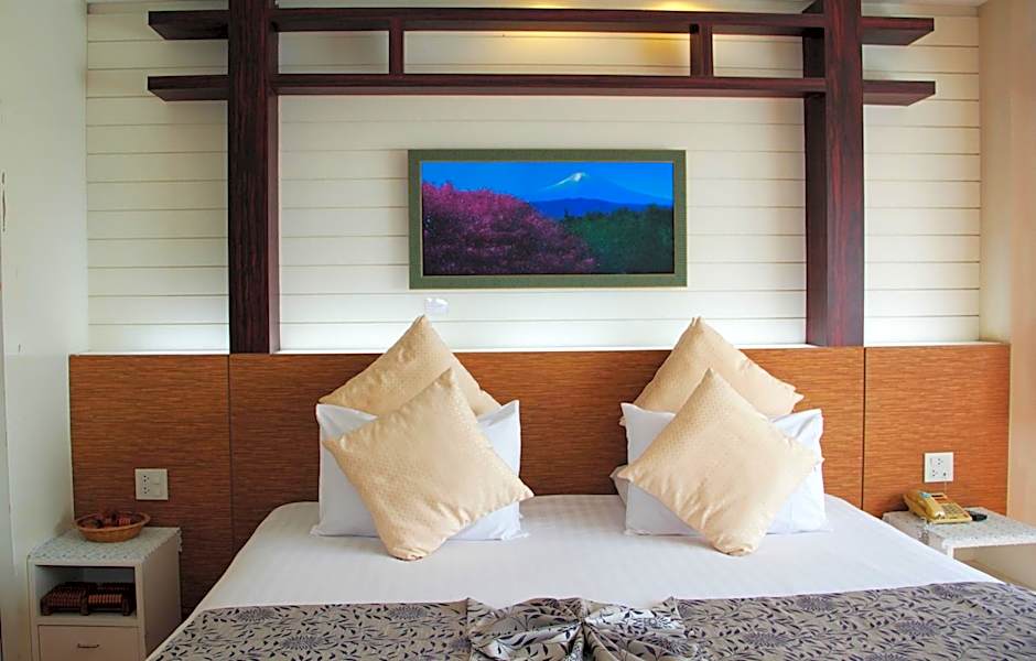 V Verve Service Apartment Hotel