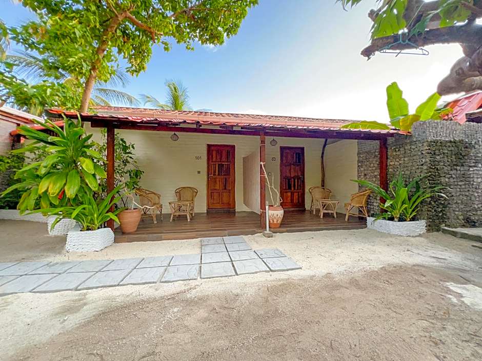 Photo 1 of 44 of Bambukeyo Villa 