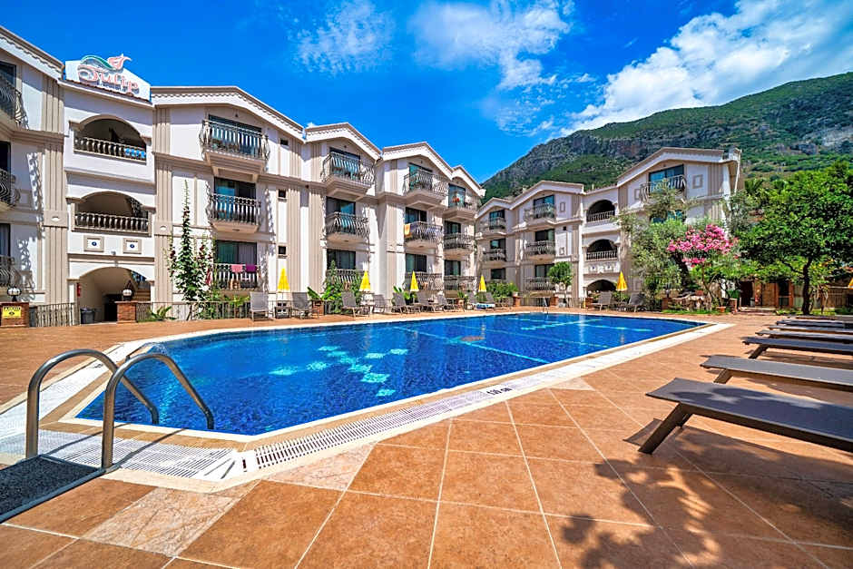 Magic Tulip Beach Hotel