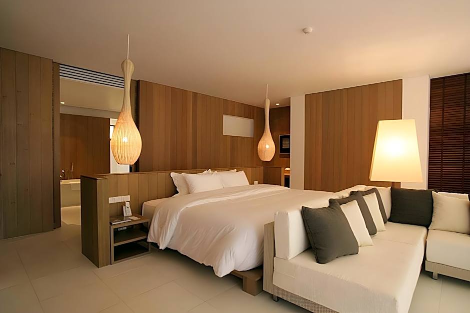 Veranda High Residence