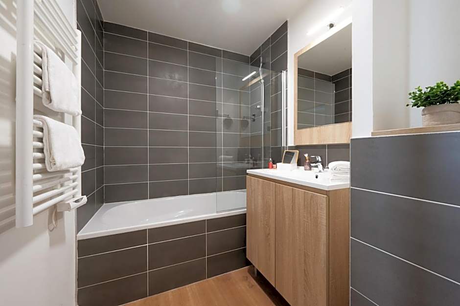 Nemea Appart Hotel Nice Arenas Aéroport