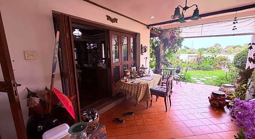 Ayutthaya Garden River Home