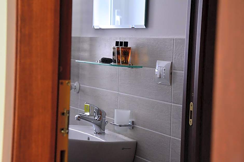 Maison Colosseo (Via dei Querceti 24)