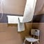 Quality Inn Lamar