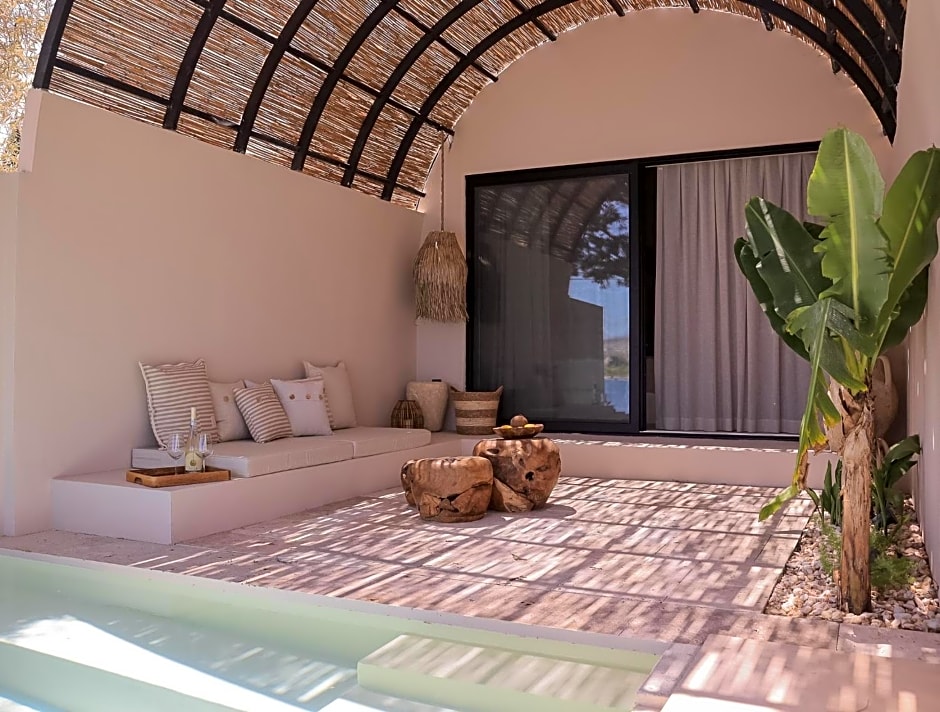 GAIA Alaçatı BY THE SEA - Adult Only