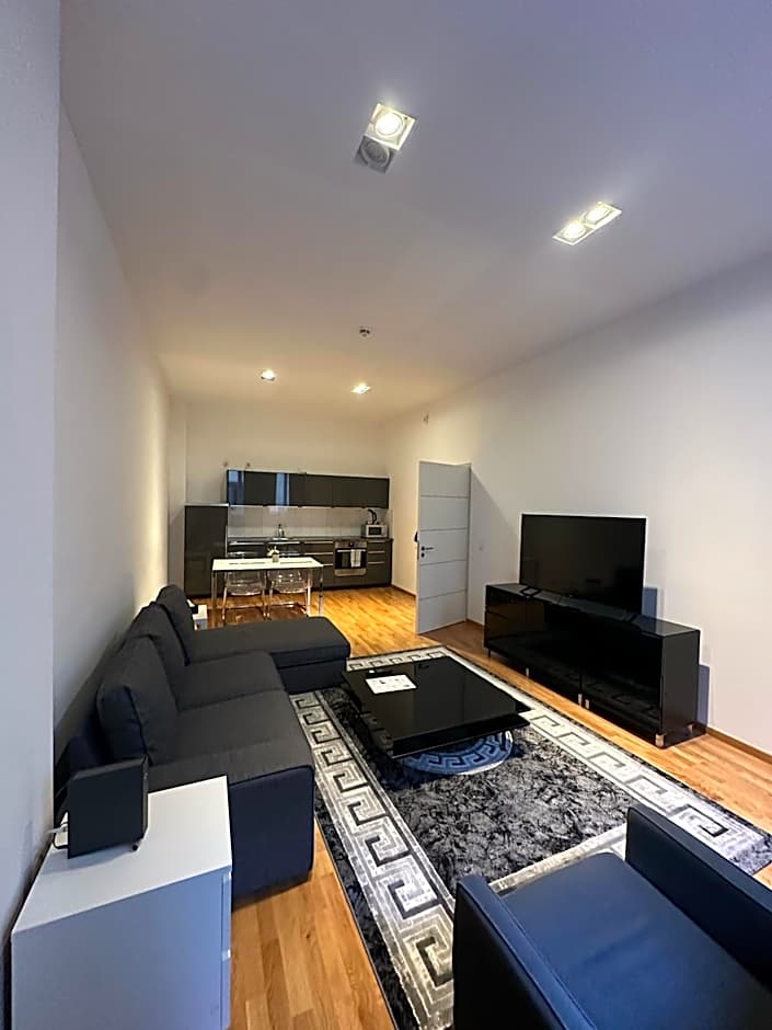 Al Nafurah Apartments