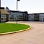 Country Inn & Suites by Radisson, Fergus Falls, MN