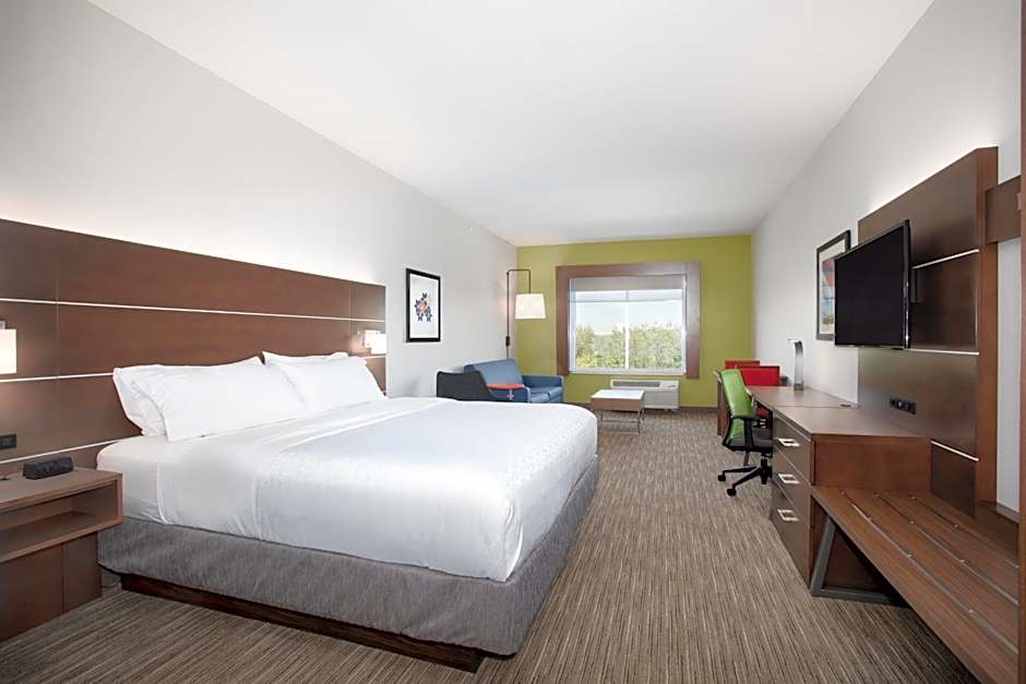Holiday Inn Express & Suites Sterling By IHG