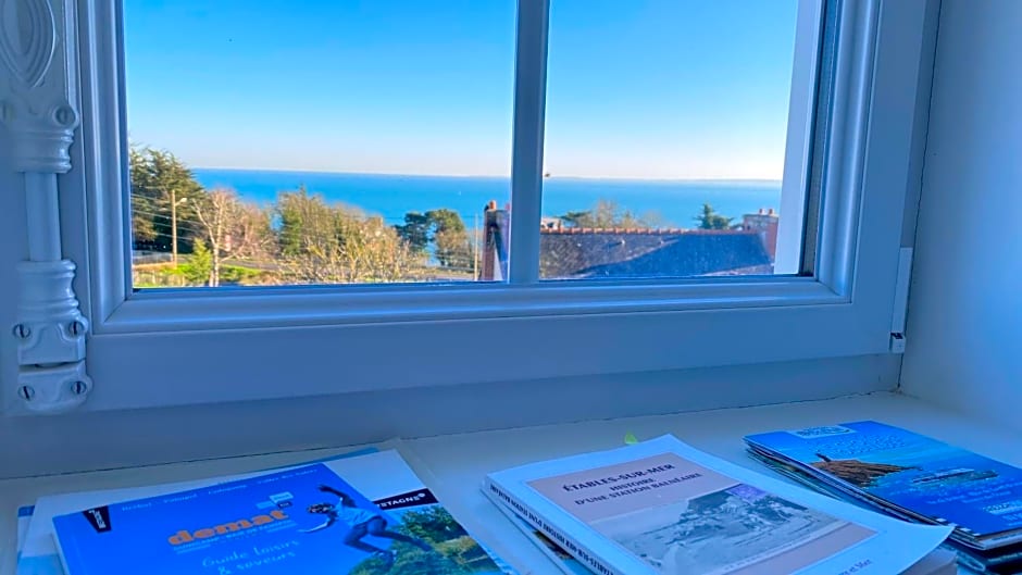 Villa la Korrigane vue mer cuisine privée