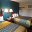 Faribault Hometown Inn & Suites