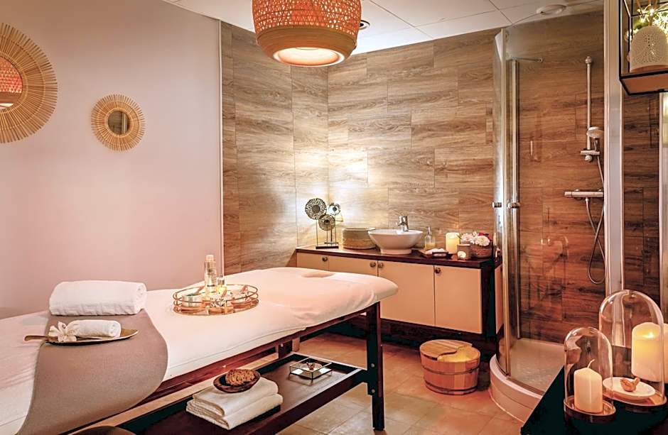 Hôtel la Baie Valdys Resort & SPA