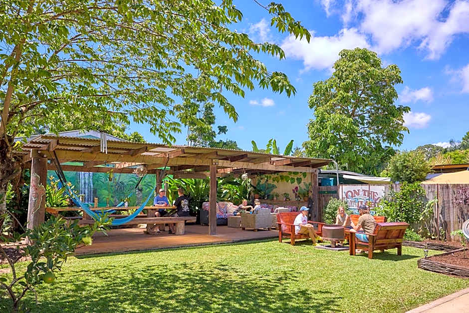 On The Wallaby Eco Lodge