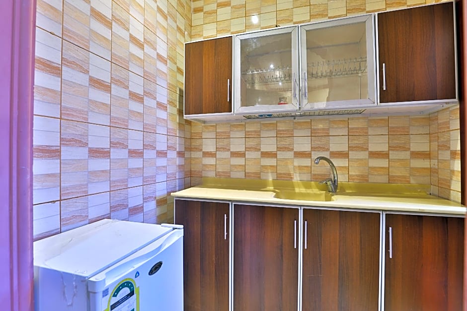 OYO 273 Star Yanbu Hotel Suites