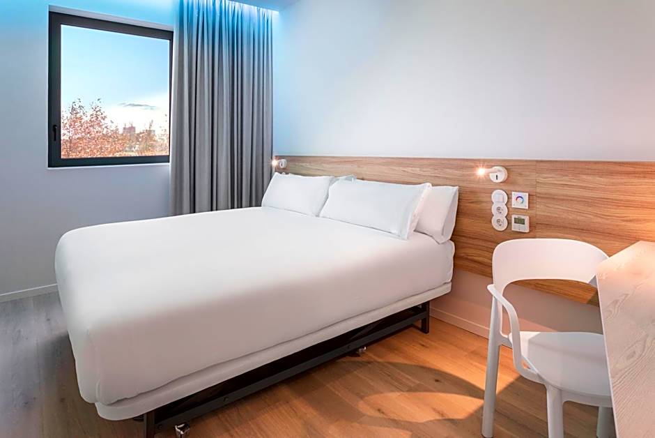 B&B HOTEL Lisboa Oeiras