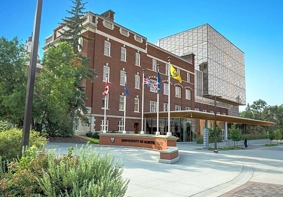 Campus Tower Suite Hotel