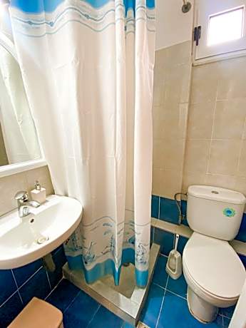 Standard Triple Room with Sea View