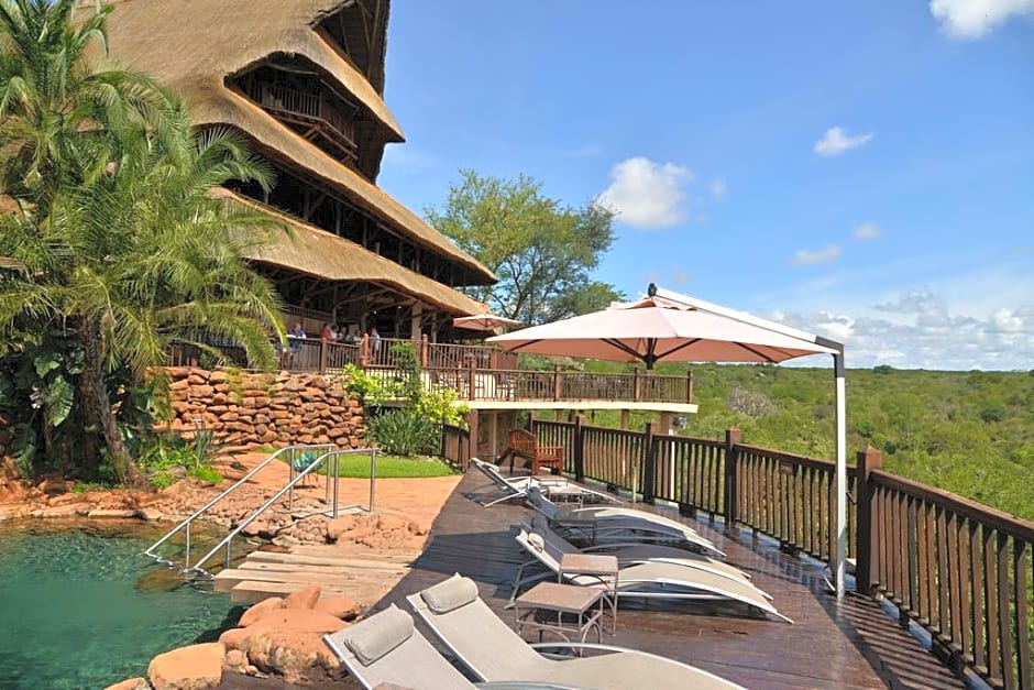 Victoria Falls Safari Suites