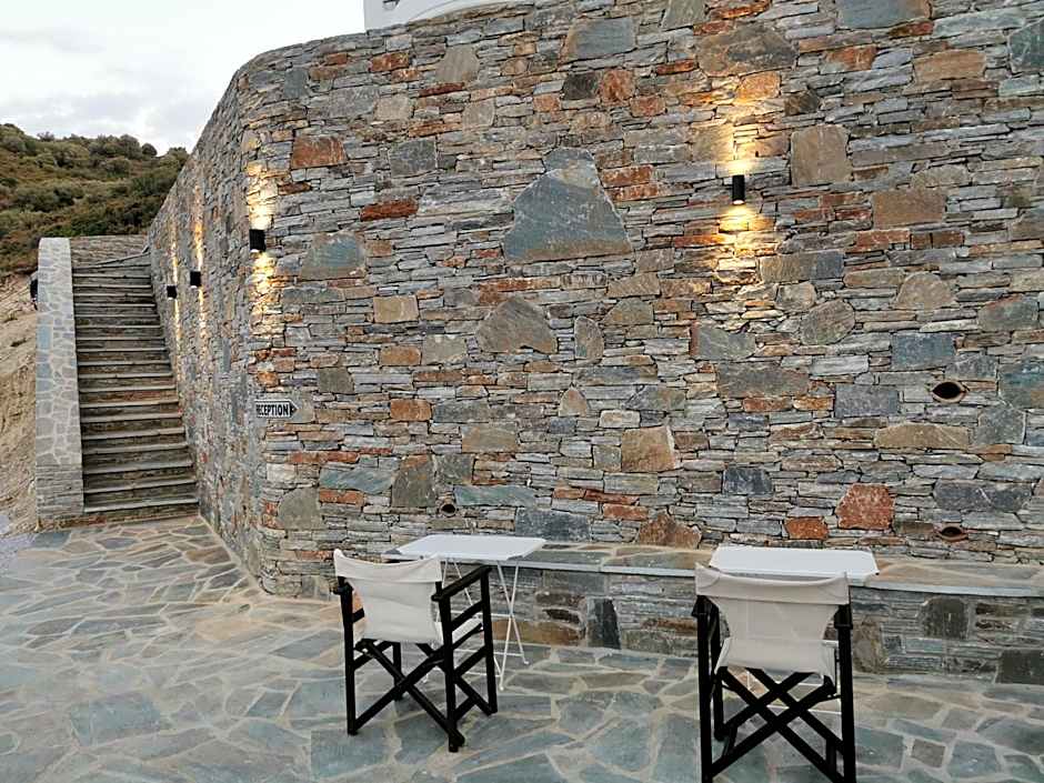 Heliopetra Sea View Studios