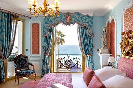 One Bedroom Signature Suite with Terrace and Sea view