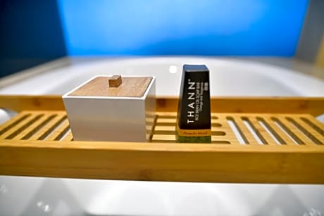 Executive Room, 2 Twin Beds, Smoking, Executive Level (Ocean View)