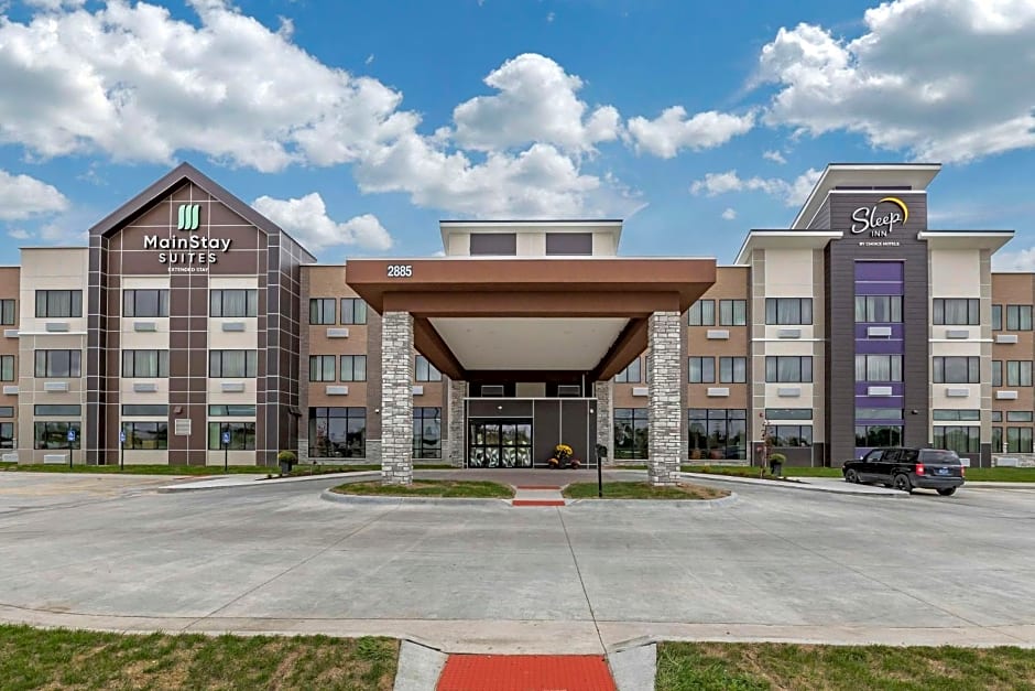 MainStay Suites Waukee-West Des Moines