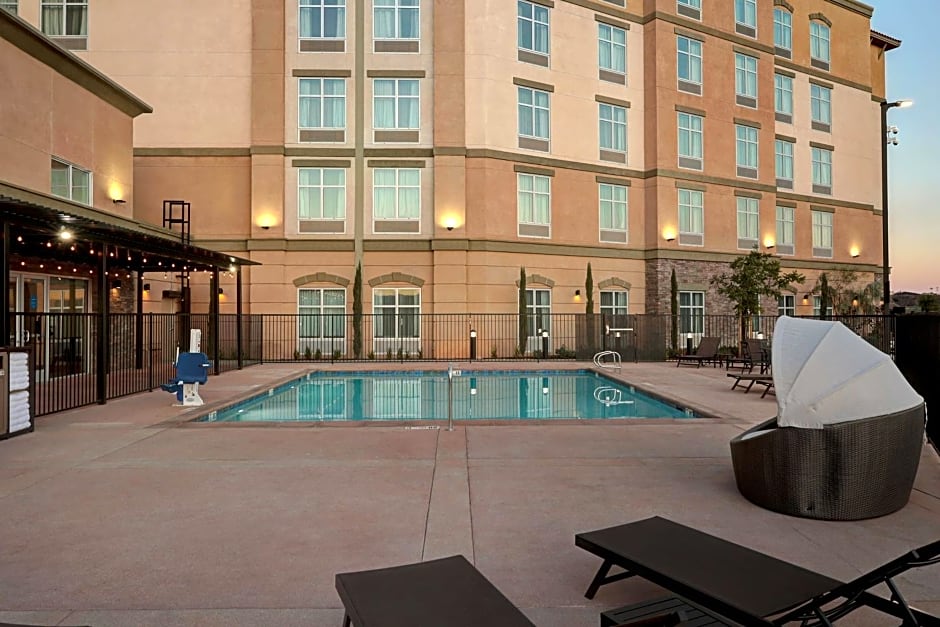 Homewood Suites by Hilton Santa Clarita/Valencia, CA