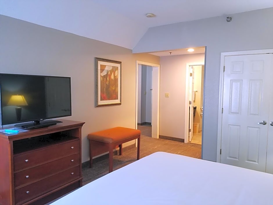 Wingate by Wyndham Port Wentworth Savannah Area
