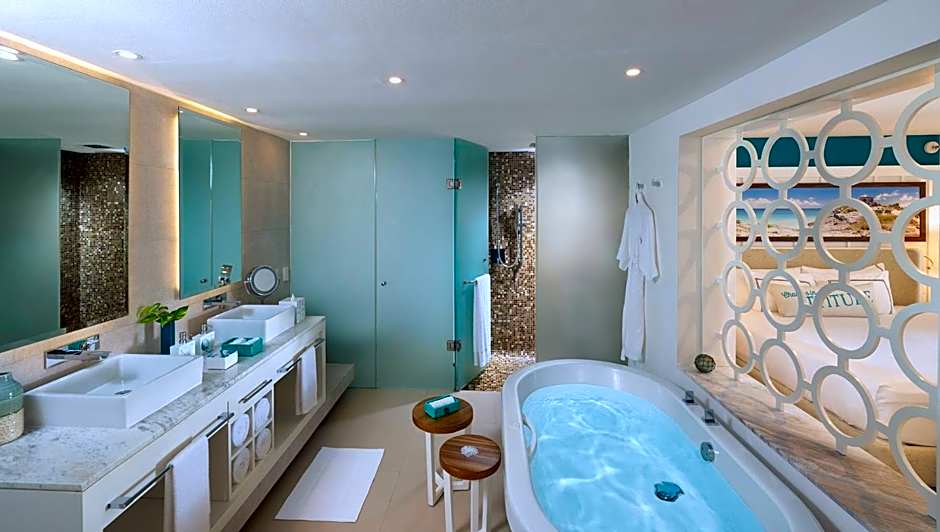 Margaritaville Island Reserve Riviera Cancún - An All-Inclusive Experience for All
