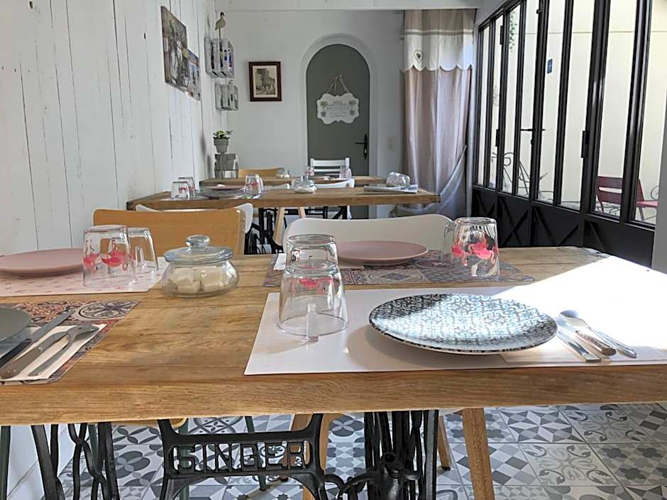 Ô 36 Rempart Sud B&B