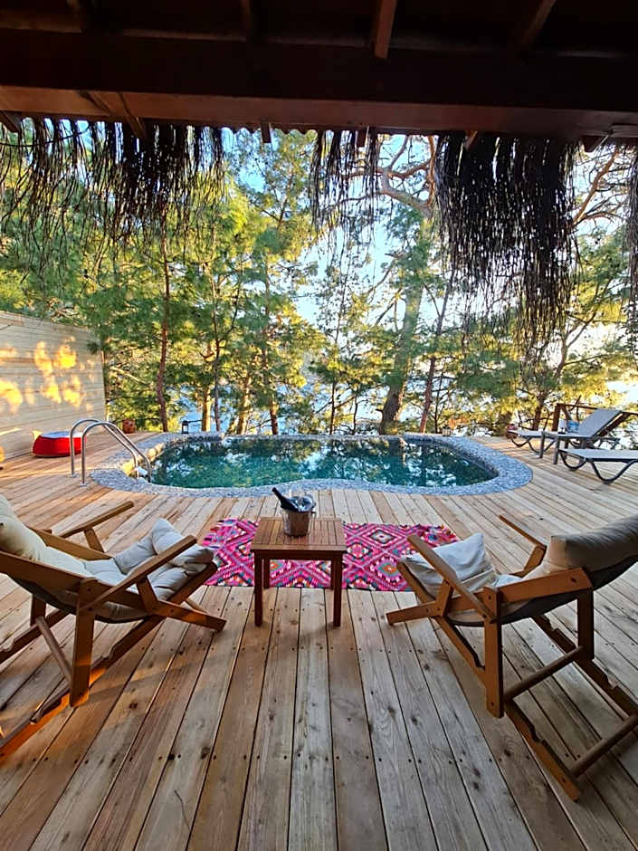 La Boheme Kabak Adults Only