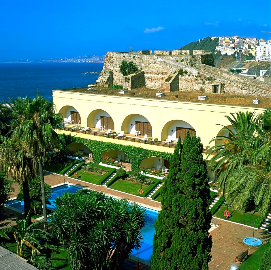 Parador De Ceuta Hotel La Muralla
