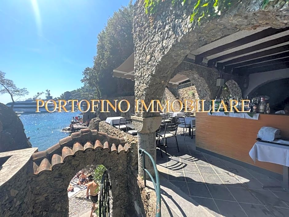 PORTOFINO SUITE VISTA MARE CON SPIAGGIA PRIVATA