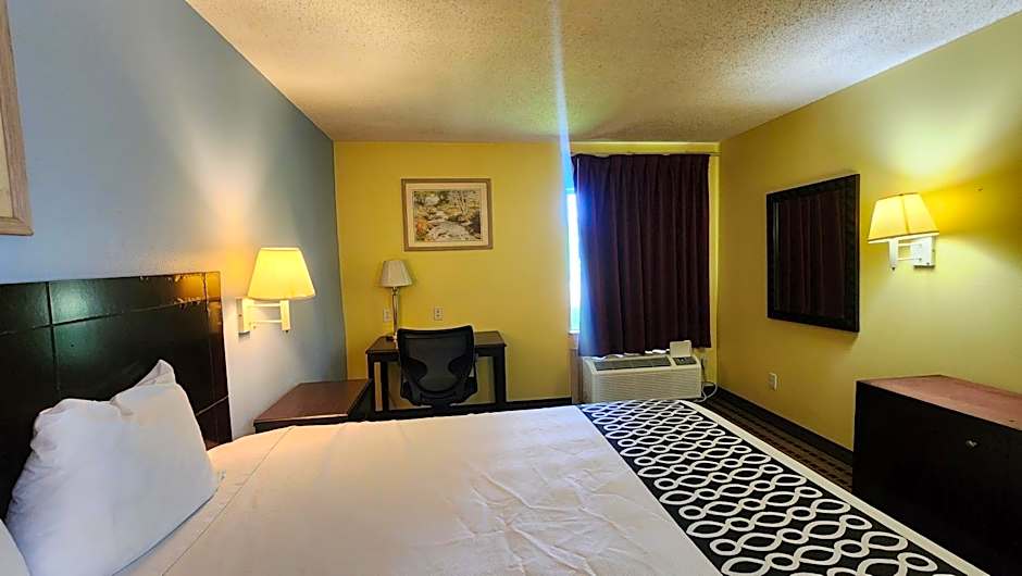 Fairway Inn La Porte