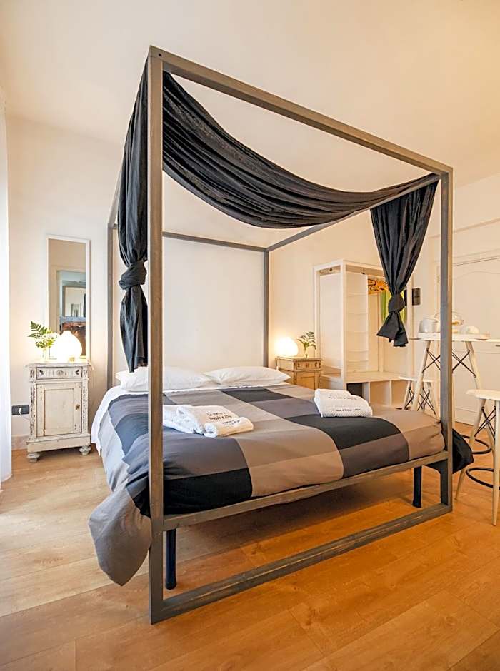 Le Stanze Di Brando E Nico