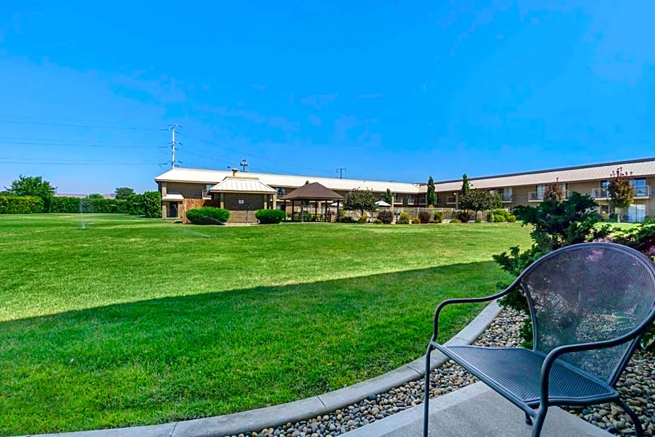 Best Western Plus Ahtanum Inn