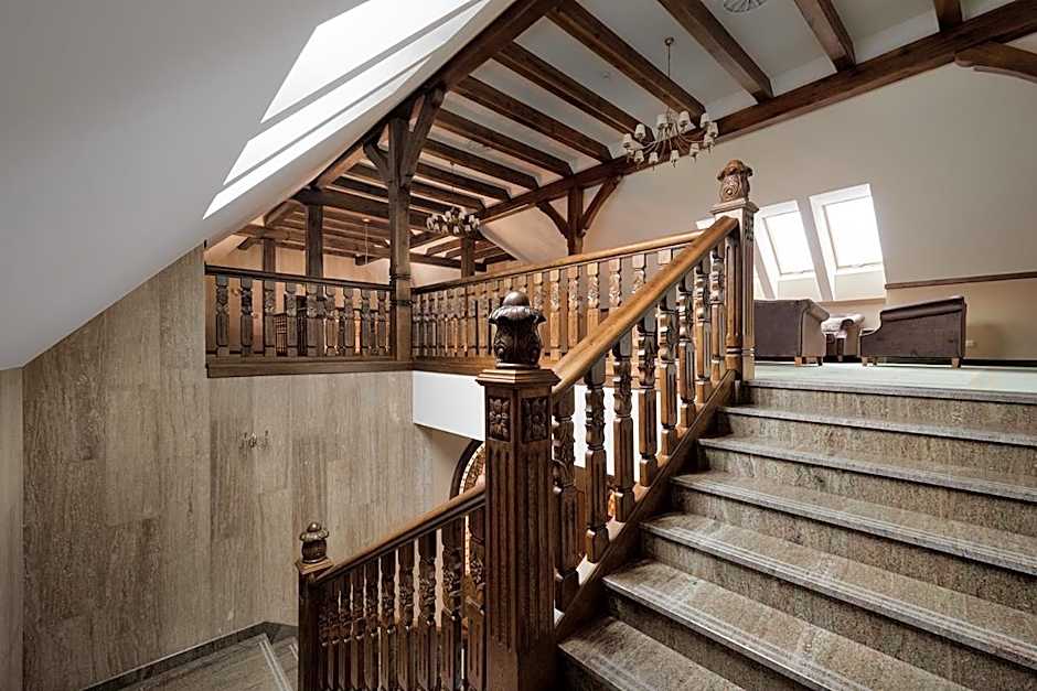 Hotel Pałac Poledno