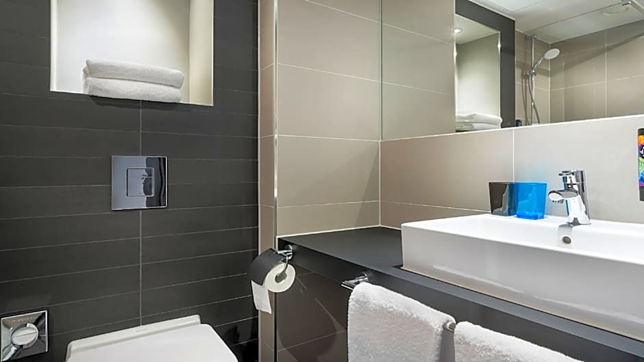 HOLIDAY INN - THE NIU SQUARE MANNHEIM By IHG