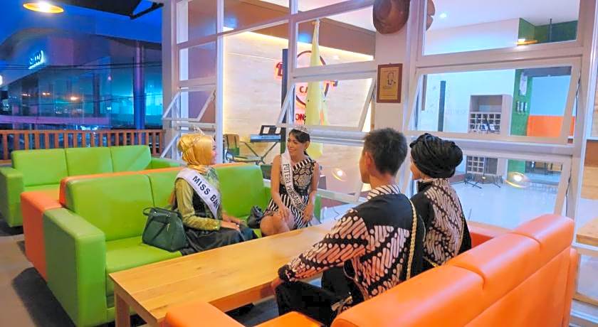 The Cabin Tanjung Hotel