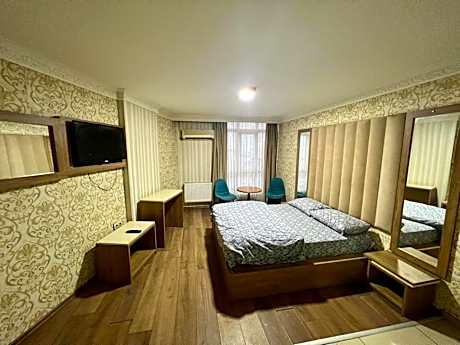 CAMELLİA SUİT HOTEL