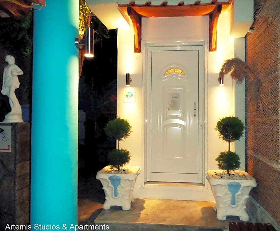 Artemis Studios & Apartments