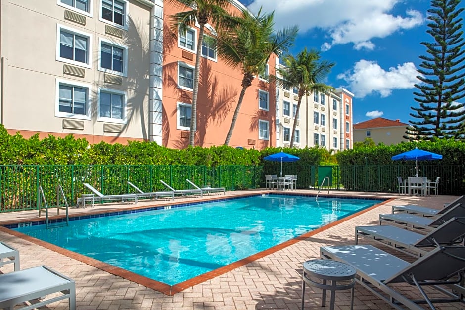 Spark by Hilton Miami Doral