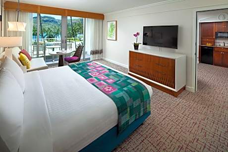 One-Bedroom Villa with Sea View