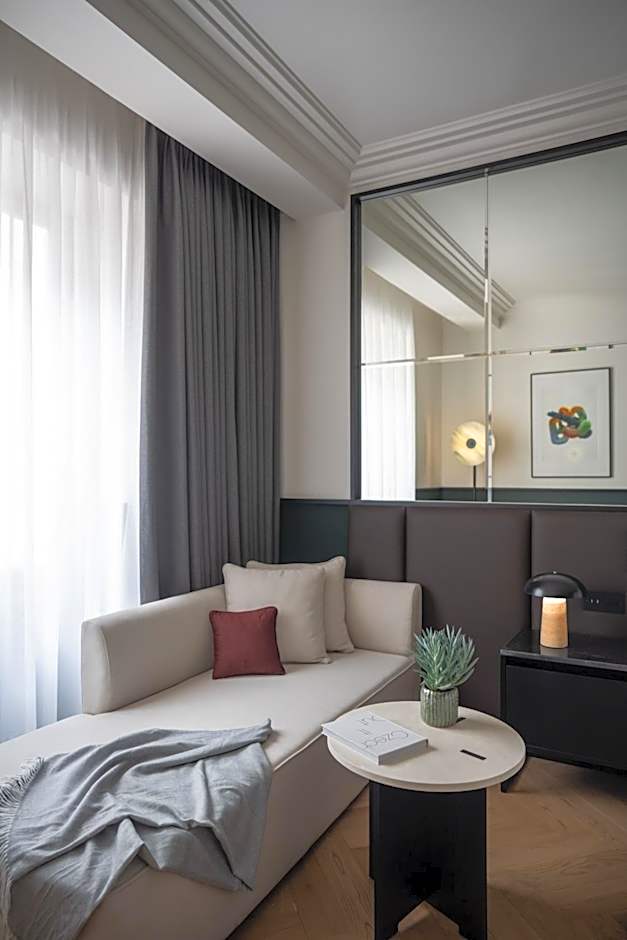 Almanac X Alcron Prague